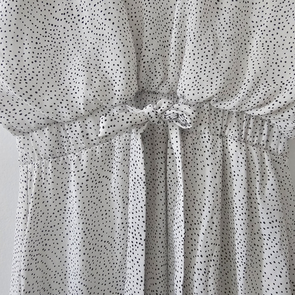 Sienna Sky Elegant White Midi Dress - Picture 3 of 11